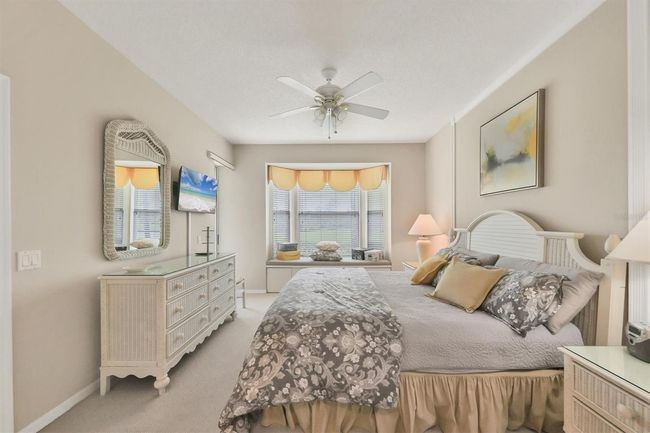 UNIT-1215 - 9641 Castle Point Dr, Condo with 2 bedrooms, 2 bathrooms and null parking in Sarasota FL | Image 17