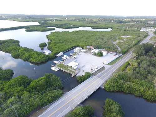 6817 Bayshore Rd, PALMETTO, FL, 34221-8389 | Card Image