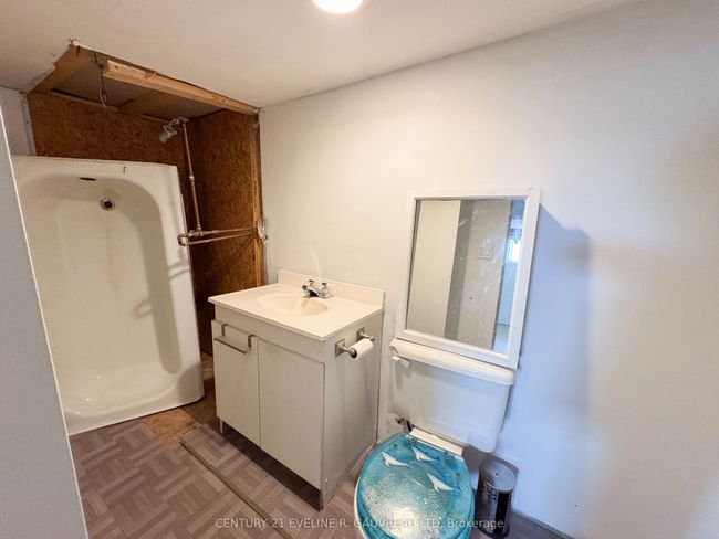96 Queen St, House other with 2 bedrooms, 1 bathrooms and 4 parking in North Cobalt ON | Image 14