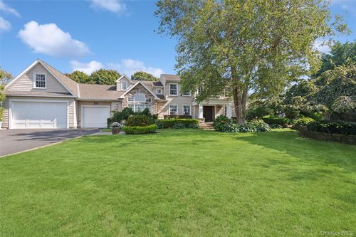 45 Blue Point Ave, Blue Point, NY, 11715-2016 | Card Image