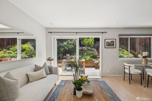 3-119 Corwin St, San Francisco, CA, 94114-2347 | Card Image