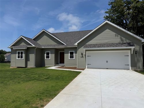 95-7370 Korin Xing, Fairview, PA, 16415-3300 | Card Image