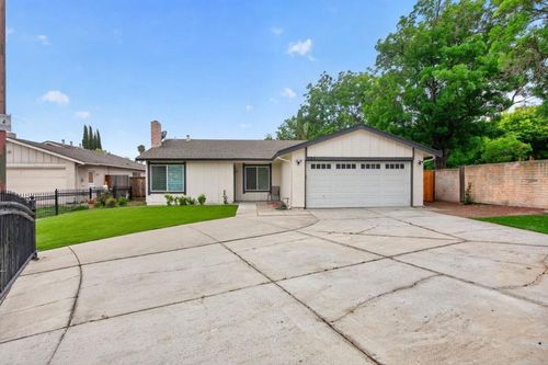 295 Esmeralda Ct, San Jose, CA, 95116-1344 | Card Image