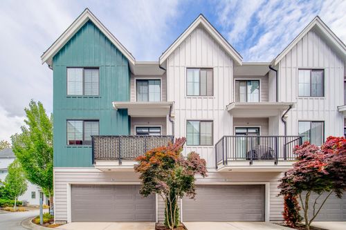 94-488 Furness St, New Westminster, BC, V3M0M1 | Card Image