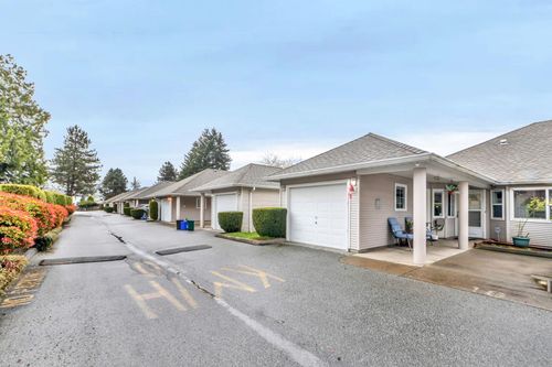18-7127 124 Street Avenue, Surrey, BC, V3W3W9 | Card Image