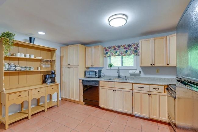 4324 Vt Route 11, House other with 4 bedrooms, 3 bathrooms and null parking in Peru VT | Image 23