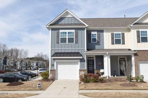 801 Trendy Ln, Apex, NC, 27502-1237 | Card Image