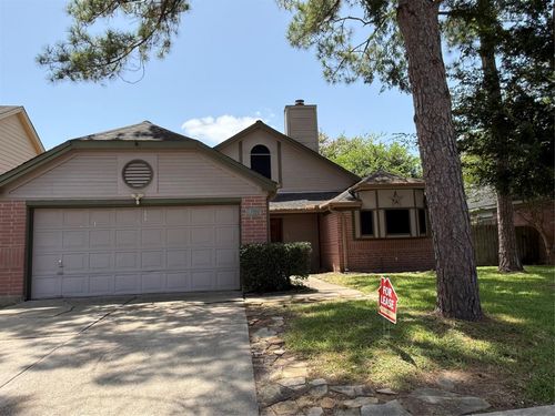 1026 Saint John Dr, Pearland, TX, 77584-3367 | Card Image