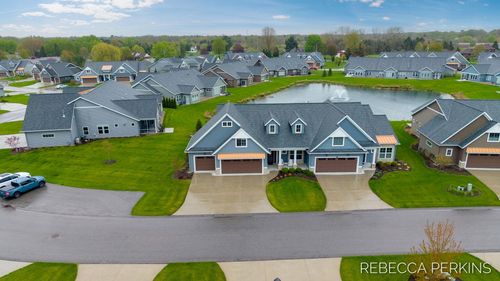 41-4715 W Wind Dr, Holland, MI, 49423-7921 | Card Image