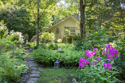 23 Riseley Ln, Shandaken, NY, 12480 | Card Image