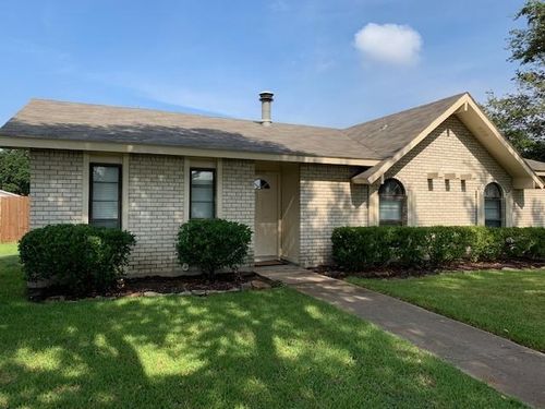 4905 Avery Cir, The Colony, TX, 75056-2306 | Card Image