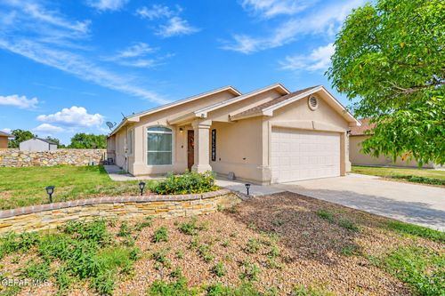 11531 Flor Liatris Dr, Socorro, TX, 79927-3397 | Card Image