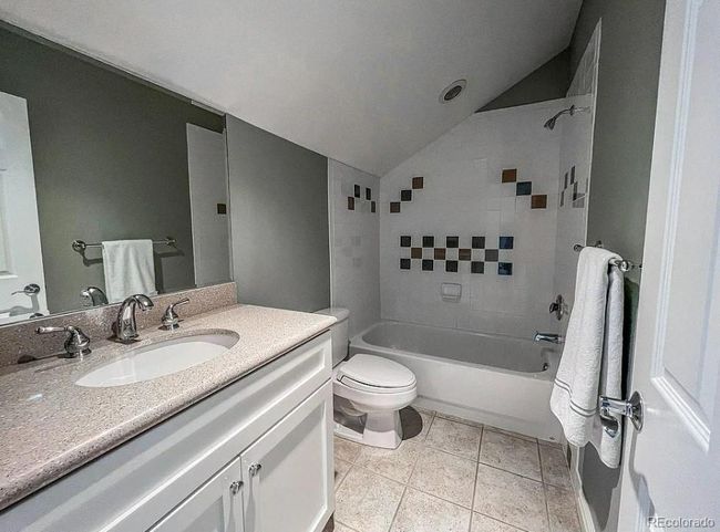 455 Kearney St, House other with 5 bedrooms, 5 bathrooms and 3 parking in Denver CO | Image 37