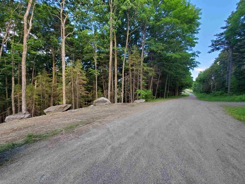 4 Murdock Ln, Whitingham, VT, 05361-9579 | Card Image
