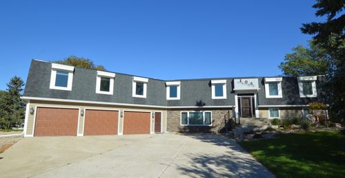 104 Opal Ln, Ipswich, SD, 57451-2048 | Card Image