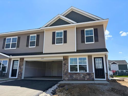 21612 Magnolia Way, Farmington, MN, 55024-2501 | Card Image