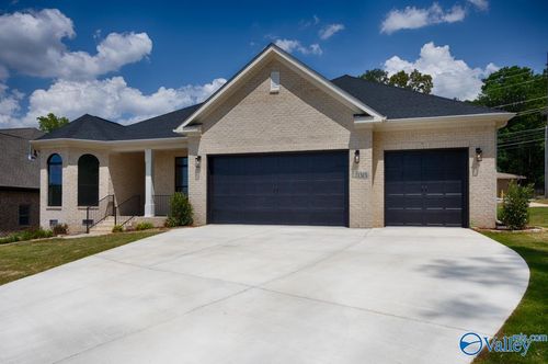 1313 Camellia Court Cir Se, Huntsville, AL, 35803-3725 | Card Image