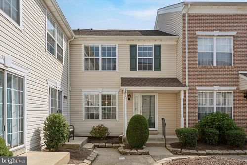 3014 Creekside Ct, WARRINGTON, PA, 18976-2439 | Card Image