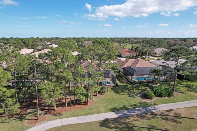 8115 Links Way, House other with 3 bedrooms, 3 bathrooms and null parking in Port St Lucie FL | Image 7