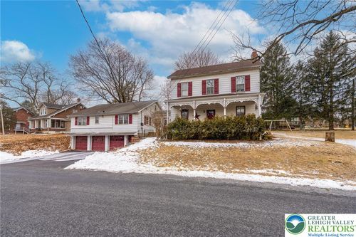 5454 Mauser St, Laurys Station, PA, 18059-1316 | Card Image