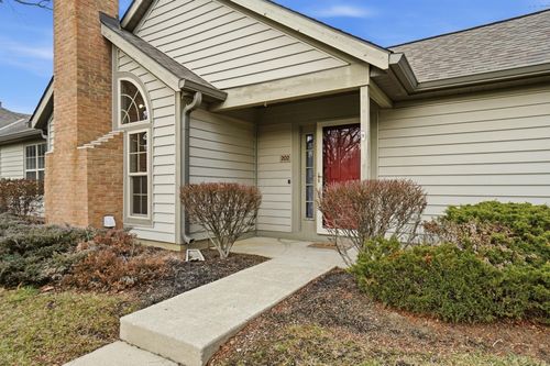 202 Deer Cross Ln, Powell, OH, 43065-8651 | Card Image