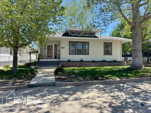 811 S Wolcott St, Casper, WY, 82601-3758 | Card Image