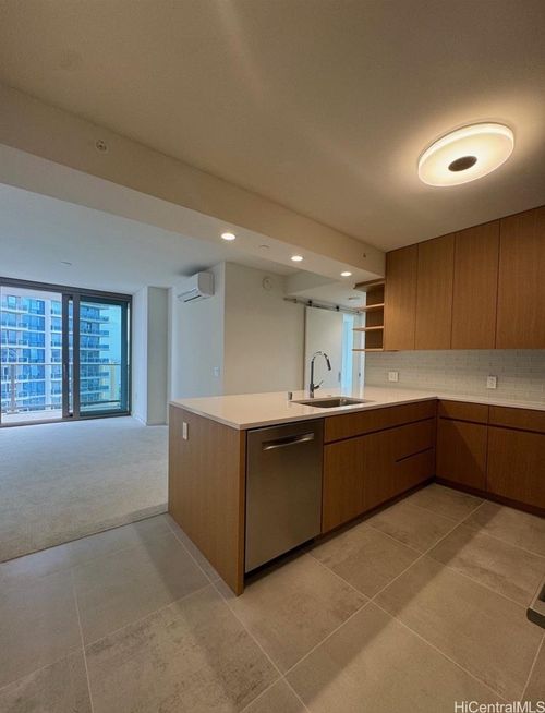 apt-3402-1388 Kapiolani Blvd, Honolulu, HI, 96814-3670 | Card Image