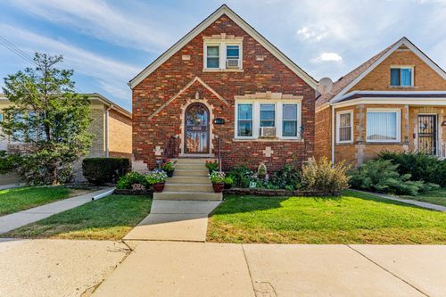 4019 W 57th St, Chicago, IL, 60629-4426 | Card Image