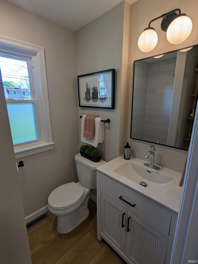 1445 Kilbourn St, House other with 4 bedrooms, 2 bathrooms and null parking in Elkhart IN | Image 11