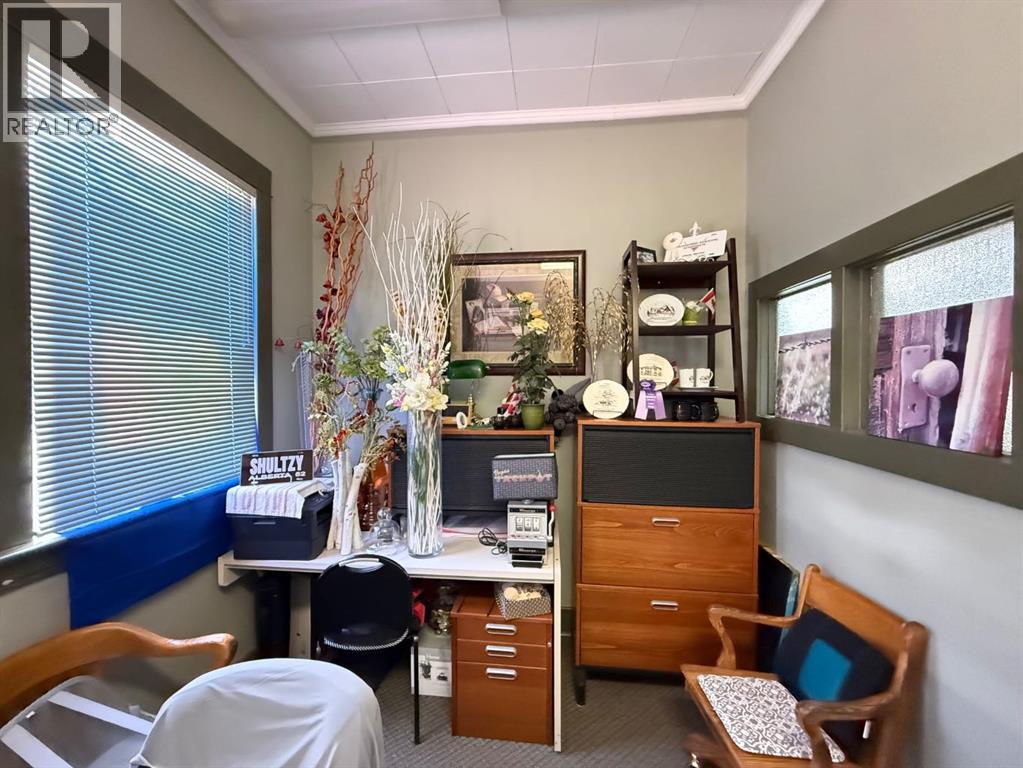 Commercial Sale in Mannville 4
