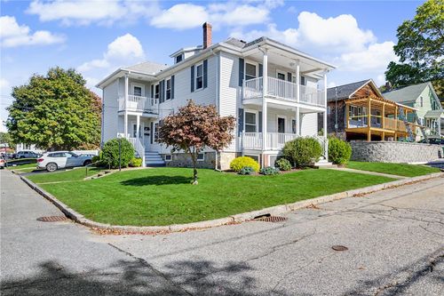 140 Hamilton St, Woonsocket, RI, 02895-5961 | Card Image