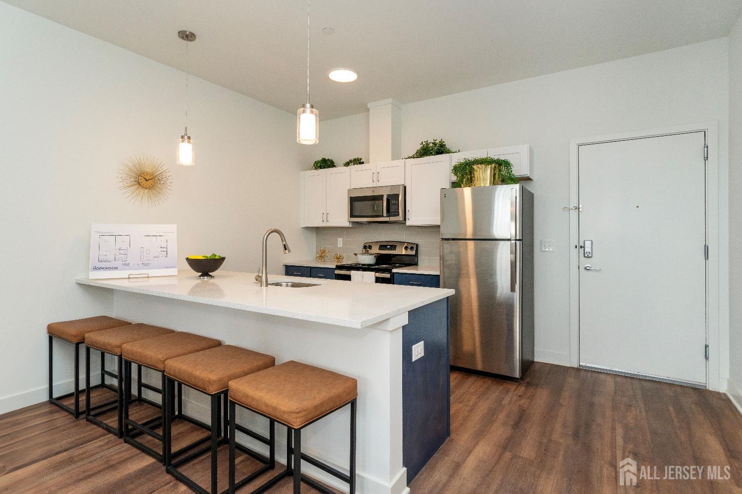 Residential Lease in Bound Brook 3