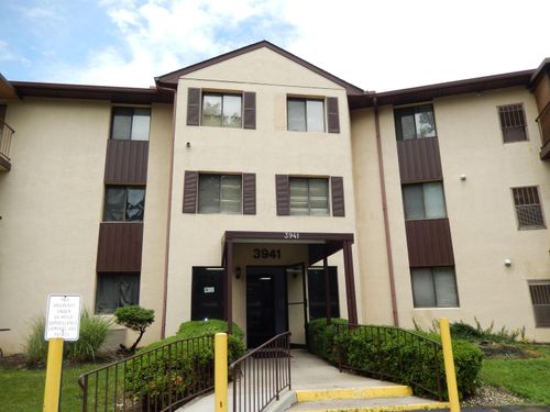 322-3941 Karl Rd, Columbus, OH, 43224-5206 | Card Image