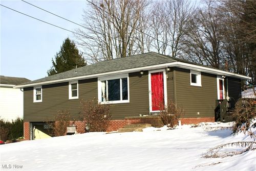 513 Queen St, Minerva, OH, 44657-1353 | Card Image