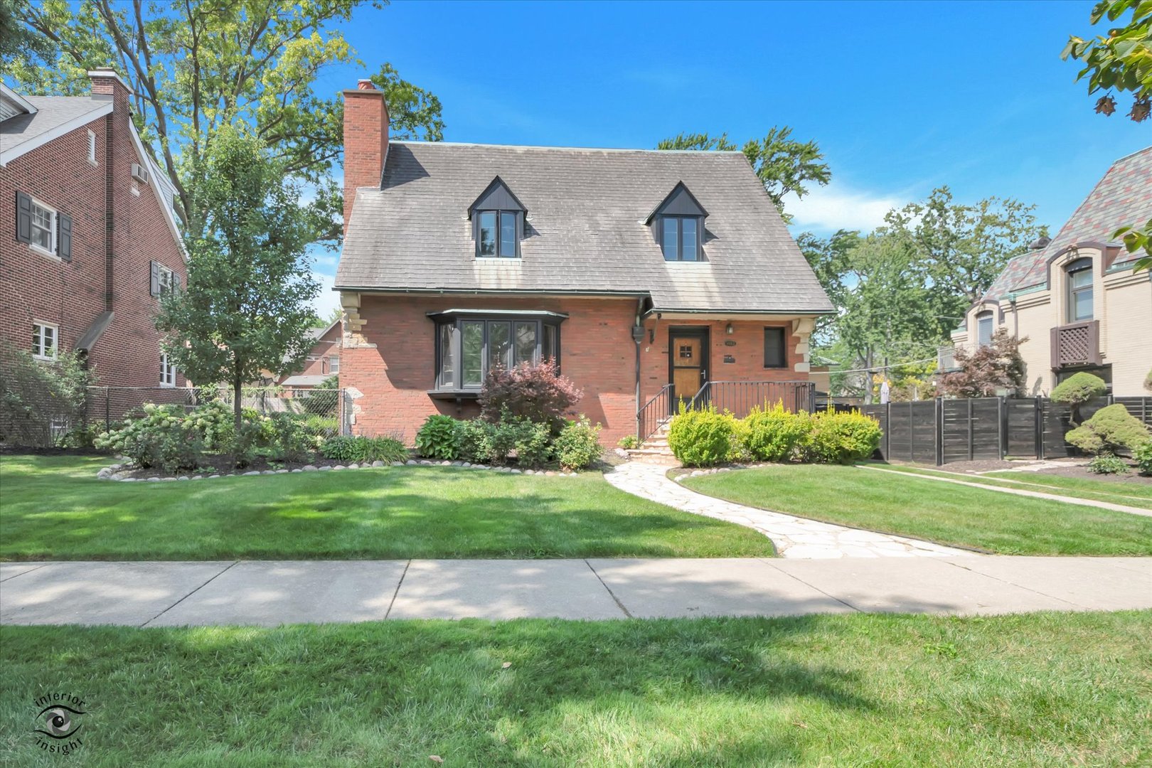 10012 S Damen Ave, For Sale in Chicago - eXp Realty