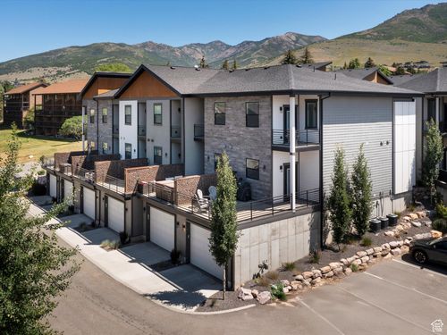 3565 N Lakeview Ct, Eden, UT, 84310-6809 | Card Image