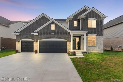 24603 Callaway Dr, Macomb, MI, 48042-8103 | Card Image