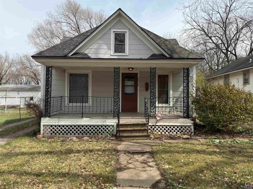 2406 Sw Central Park Ave, Topeka, KS, 66611-1236 | Card Image