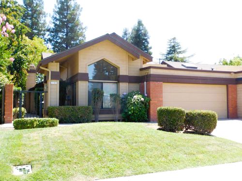 3185 W Spruce Ave, Fresno, CA, 93711-0254 | Card Image