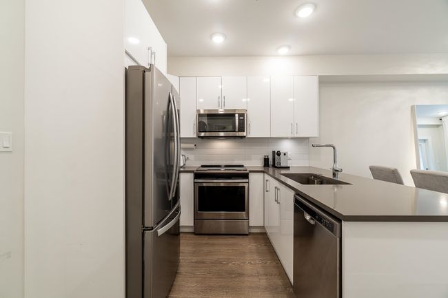 317 - 15351 101 Ave, Condo with 1 bedrooms, 1 bathrooms and 1 parking in Surrey BC | Image 14