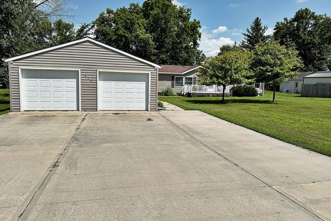 415 Wagner St, House other with 3 bedrooms, 2 bathrooms and 2 parking in Duncombe IA | Image 25
