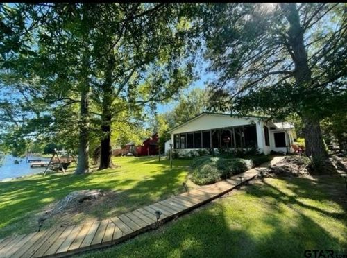 488 Omaha Dr, Omaha, TX, 75571-4131 | Card Image