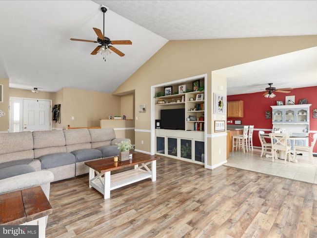 141 Black Oak Dr, House other with 4 bedrooms, 3 bathrooms and null parking in MAURERTOWN VA | Image 9