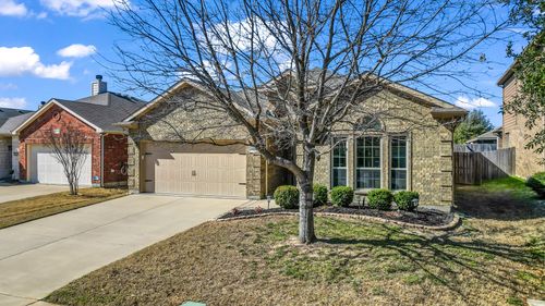 2226 Whitney Dr, Weatherford, TX, 76087-4258 | Card Image
