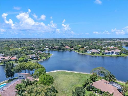 7531 Bristol Ln, Parkland, FL, 33067-1689 | Card Image