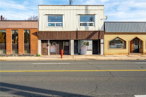 {{alt}} | Card Image