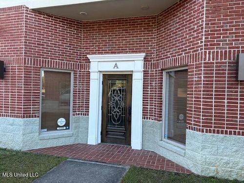 a-13155 Shriners Blvd, Biloxi, MS, 39532-8745 | Card Image