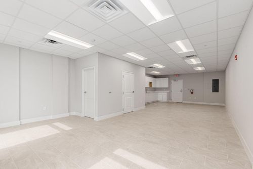 210-41 Sw Seminole St, Stuart, FL, 34994-2177 | Card Image