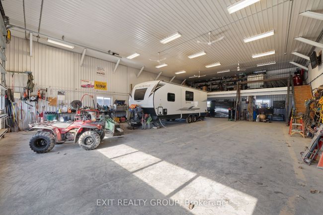 325 County Rd 30, House other with 2 bedrooms, 2 bathrooms and 25 parking in Bloomfield ON | Image 34