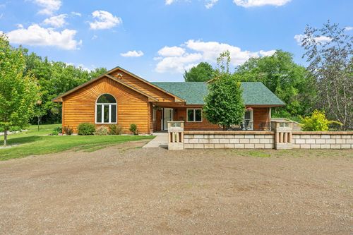 7154 Cedar Rd, Milaca, MN, 56353-4301 | Card Image